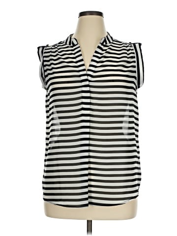 Antilia Femme Sleeveless Button-Down Shirt (view 1)