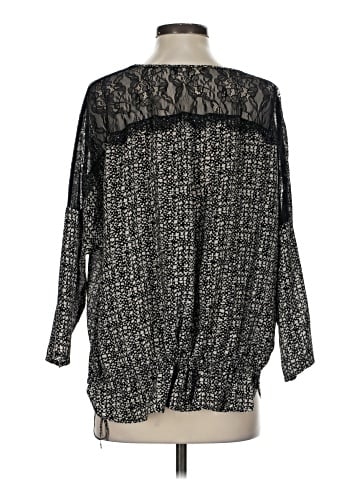 Gold Hawk 3/4 Sleeve Blouse (view 2)
