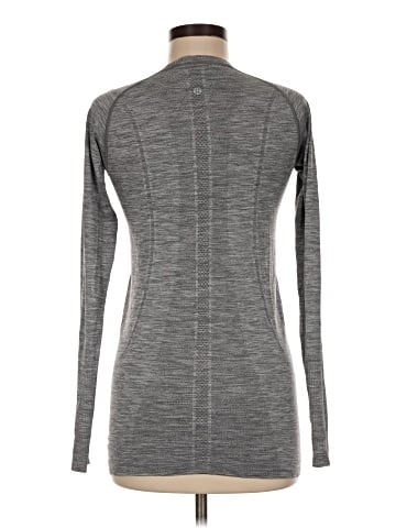 Lululemon Athletica Long Sleeve T-Shirt (view 2)
