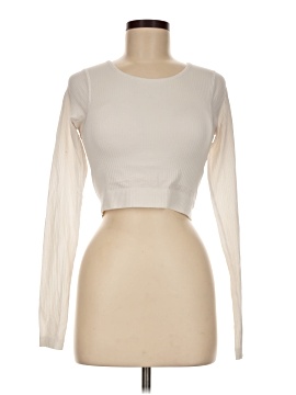 Lululemon Athletica Long Sleeve T-Shirt (view 1)