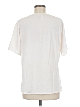 Lululemon Athletica Short Sleeve Top (view 2)