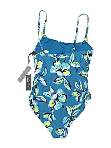 La Blanca One Piece Swimsuit (view 2)