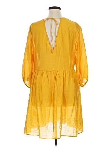 H&M Casual Dress (view 2)