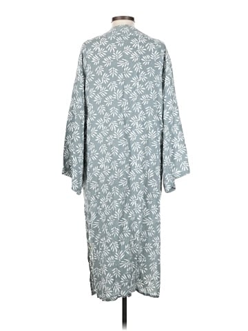 Skemo Kimono (view 2)