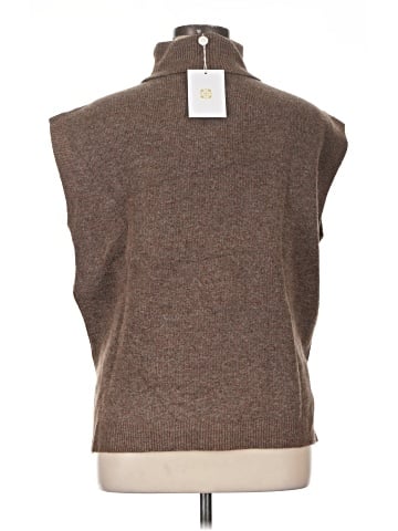WAYF Sleeveless Top (view 2)