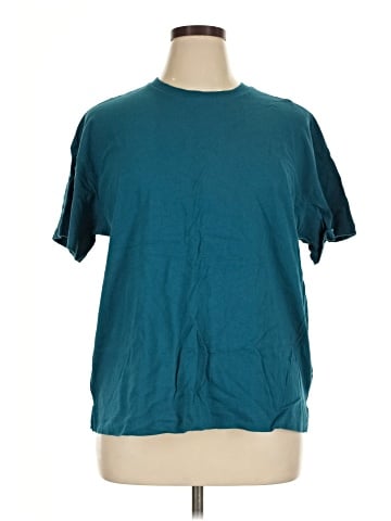 Old Navy Short Sleeve T-Shirt (view 1)