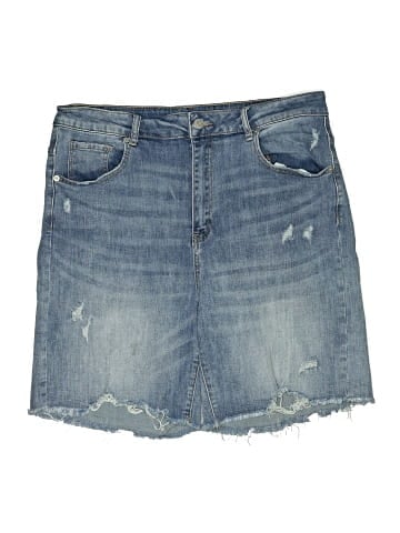 Risen Denim Shorts (view 1)