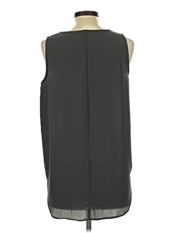 Zenana Outfitters Sleeveless Blouse (view 2)