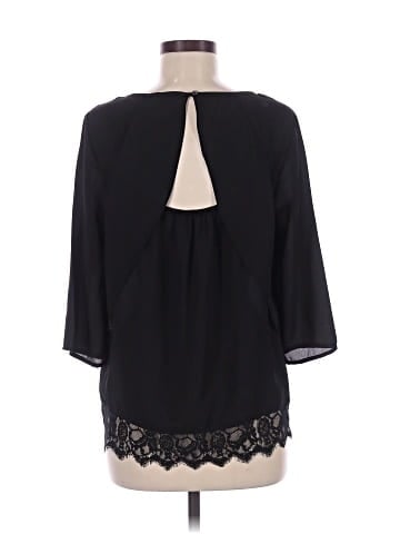 Skies Are Blue 3/4 Sleeve Top (view 2)