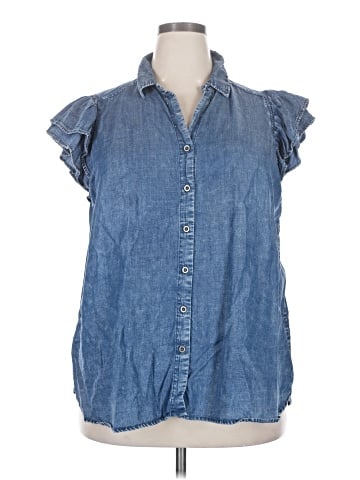 Jane and Delancey Sleeveless Button-Down Shirt (view 1)