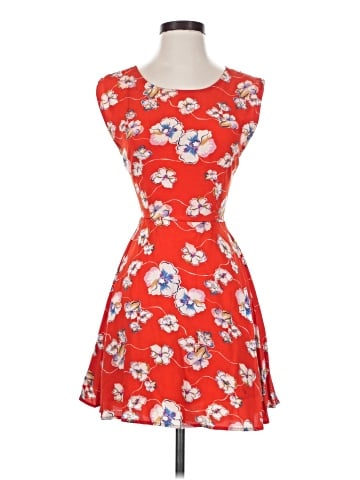 Forever 21 Casual Dress (view 1)