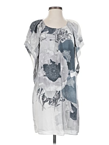 Leifsdottir Casual Dress (view 1)
