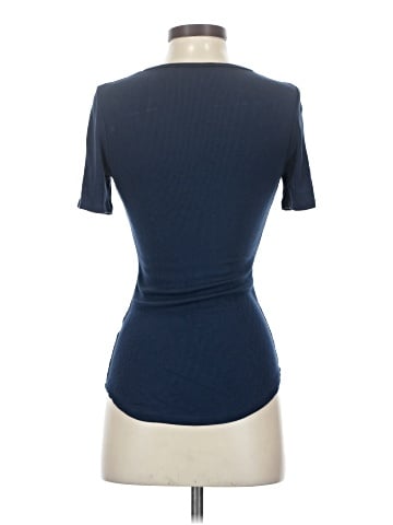 Amour Vert Short Sleeve T-Shirt (view 2)
