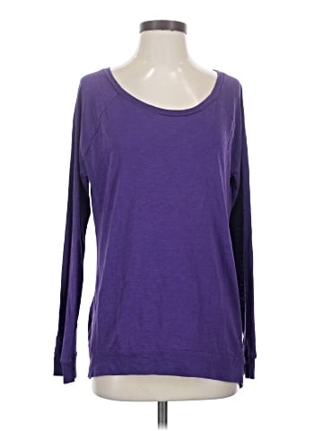 Victoria's Secret Pink Long Sleeve T-Shirt (view 1)