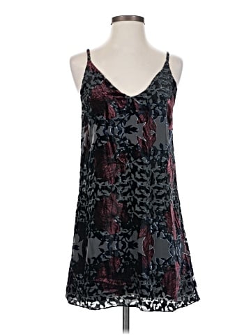Abercrombie & Fitch Casual Dress (view 1)