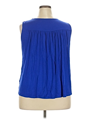Loveappella Sleeveless Top (view 2)