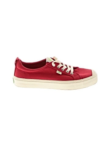 Cariuma Sneakers (view 1)