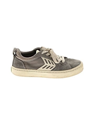 Cariuma Sneakers (view 1)