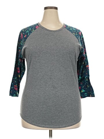 Lularoe 3/4 Sleeve T-Shirt (view 1)