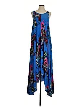 Kate & Mallory designs Casual Dress (view 1)
