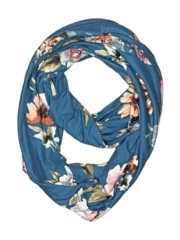 Downeast Scarf (view 1)