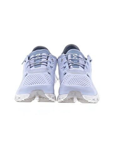 On Cloud Sneakers (view 2)