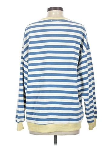 Fate Pullover Sweater (view 2)