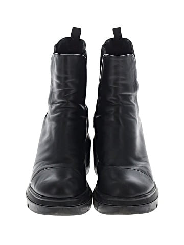 Stuart Weitzman Ankle Boots (view 2)