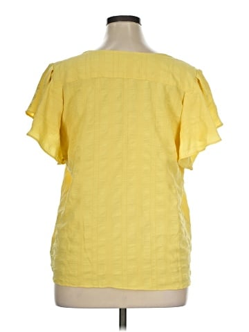 Counterparts Short Sleeve Blouse (view 2)