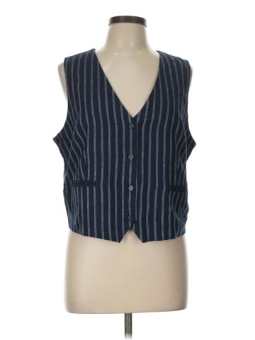 Ellen Tracy Sleeveless Button-Down Shirt (view 1)