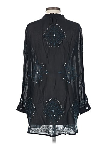 Change 3/4 Sleeve Blouse (view 2)
