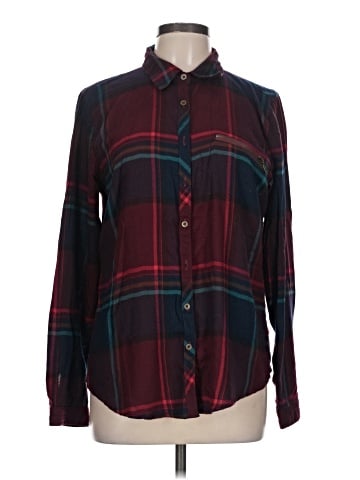 Maurices Long Sleeve Button-Down Shirt (view 1)