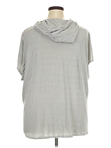 Unbranded Poncho (view 2)