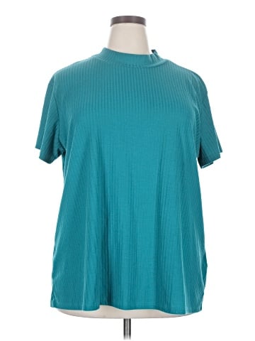 Lularoe Short Sleeve Turtleneck (view 1)