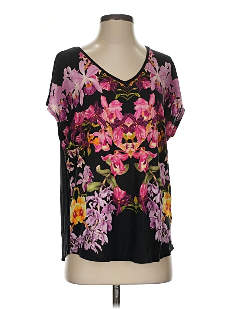 Click to view more detailed imagery on our partner's website Pre-owned Ted Baker Short Sleeve T-shirt In Black