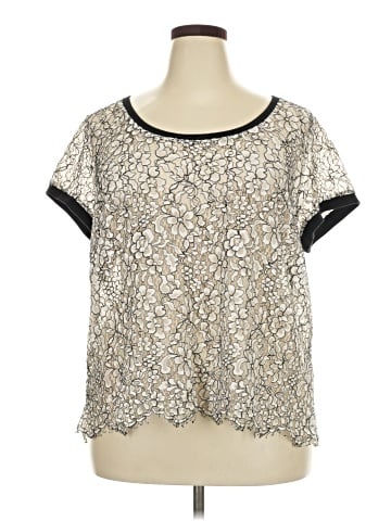 Torrid Short Sleeve Blouse (view 1)