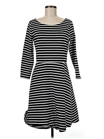 Old Navy Casual Dress (view 1)