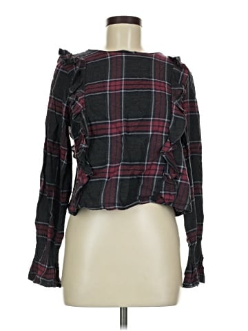Romeo & Juliet Couture Long Sleeve Blouse (view 1)