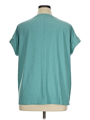 LIVI Short Sleeve T-Shirt (view 2)