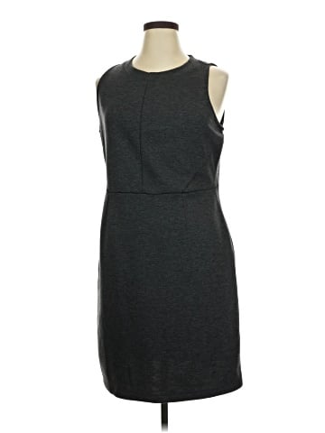 Old Navy Casual Dress (view 1)