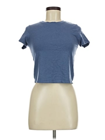 Old Navy Short Sleeve T-Shirt (view 1)