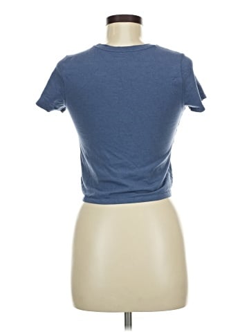 Old Navy Short Sleeve T-Shirt (view 2)