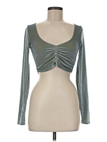 Urban Outfitters Long Sleeve T-Shirt (view 1)