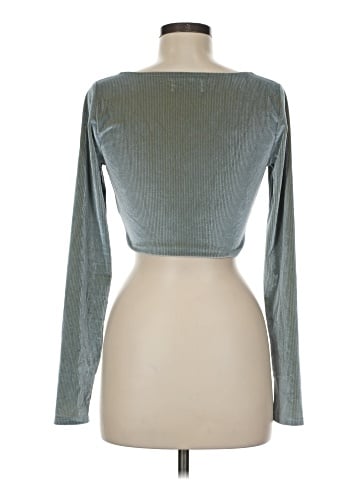 Urban Outfitters Long Sleeve T-Shirt (view 2)
