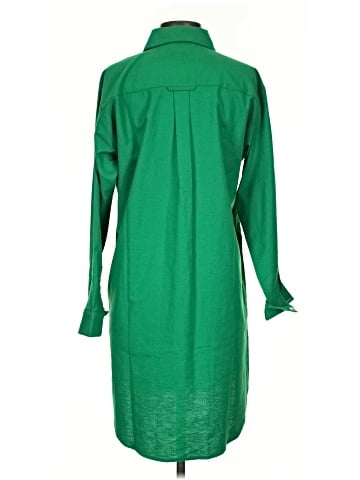 Crown & Ivy Long Sleeve Button-Down Shirt (view 2)