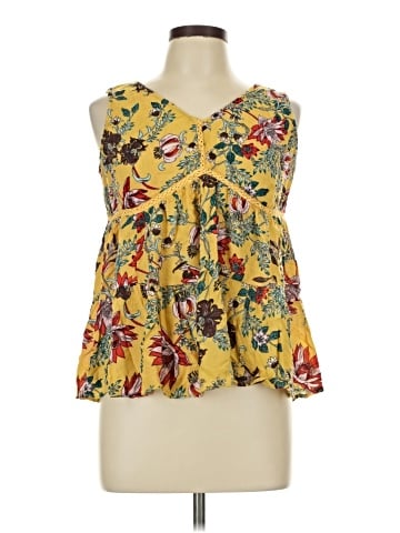Angie Sleeveless Blouse (view 1)