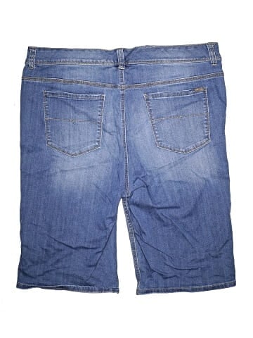 Melissa McCarthy Seven7 Denim Shorts (view 2)