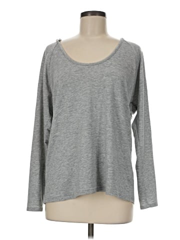 Victoria's Secret 3/4 Sleeve T-Shirt (view 1)