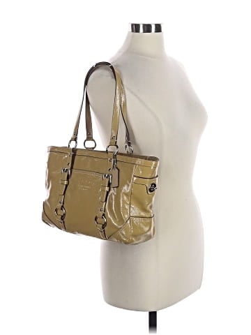 Coach Shoulder Bag (view 2)