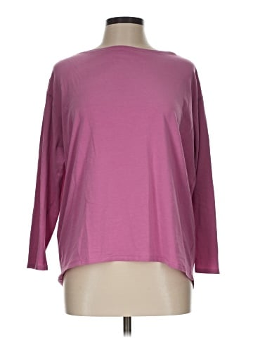 Lululemon Athletica 3/4 Sleeve T-Shirt (view 1)